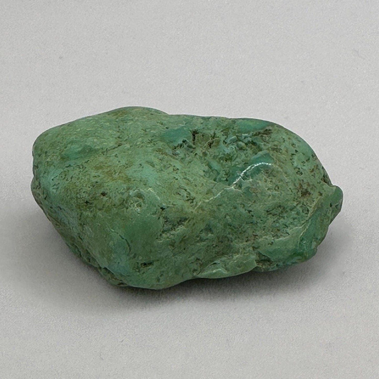 Beautiful High Quality Kingman Turquoise, Nugget, Smooth, Rock Collection, Reiki, Ithica Mine, Arizona Turquoise, 13.76 grams|68.8 carats