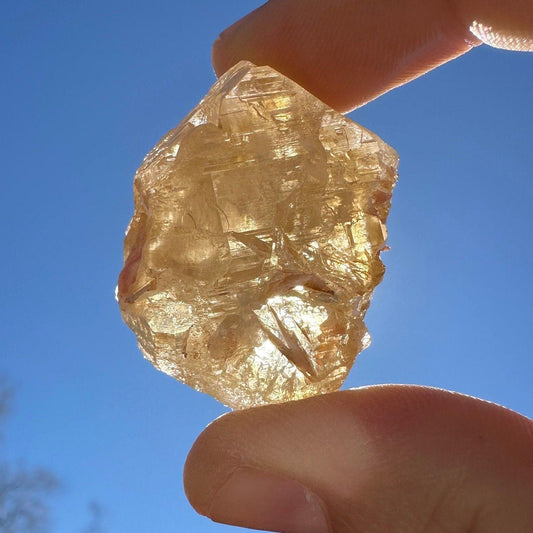 Cerussite Crystal, Morocco, Meditation, Energy Healing, Cerussite, Crystal Collection, Reiki Energy, Florescent Crystal, 60.15 grams