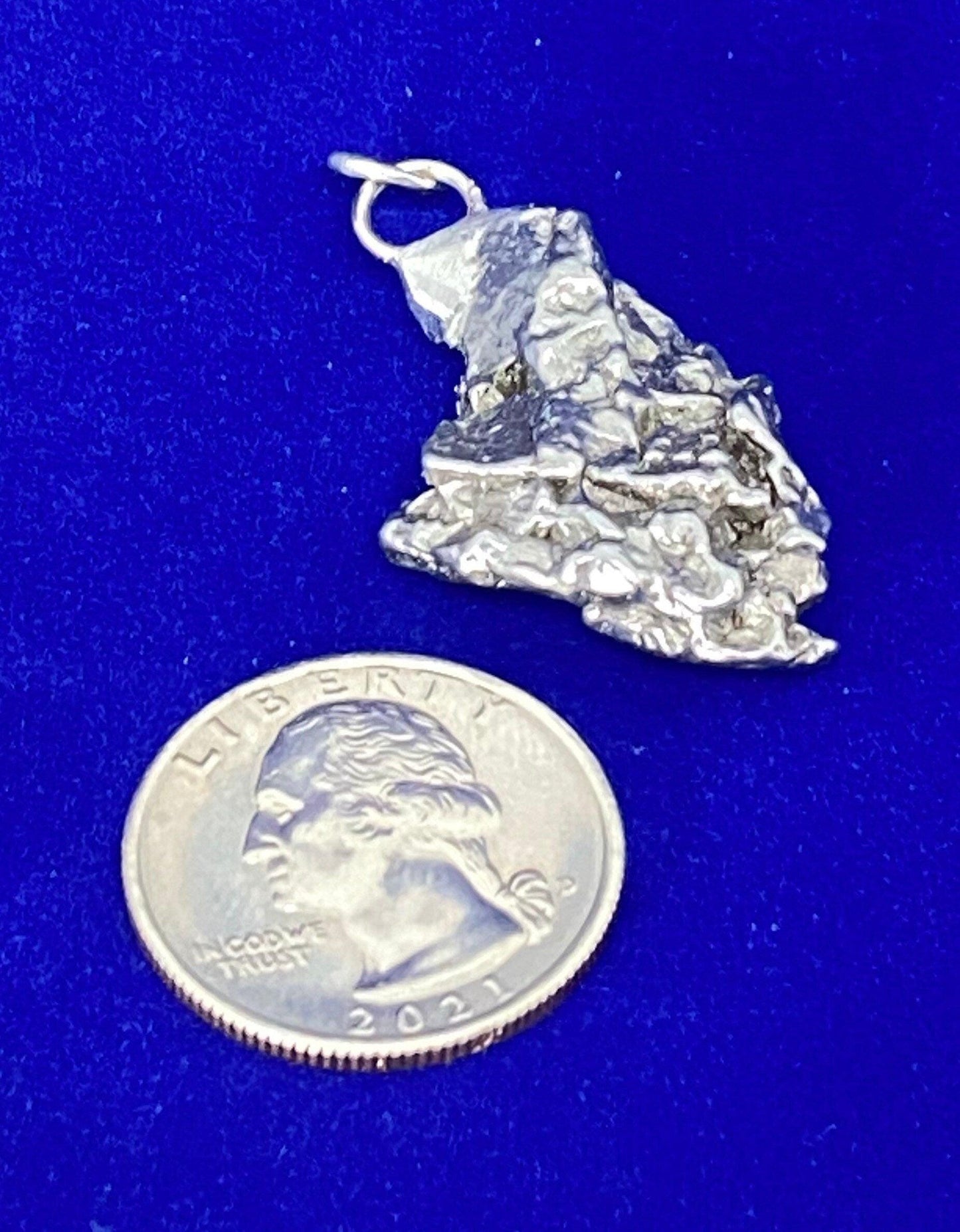 Beautiful Meteorite Campo del Cielo Pendant 16.45 grams, Beautiful and unique meteorite formation, Astronomy Gift