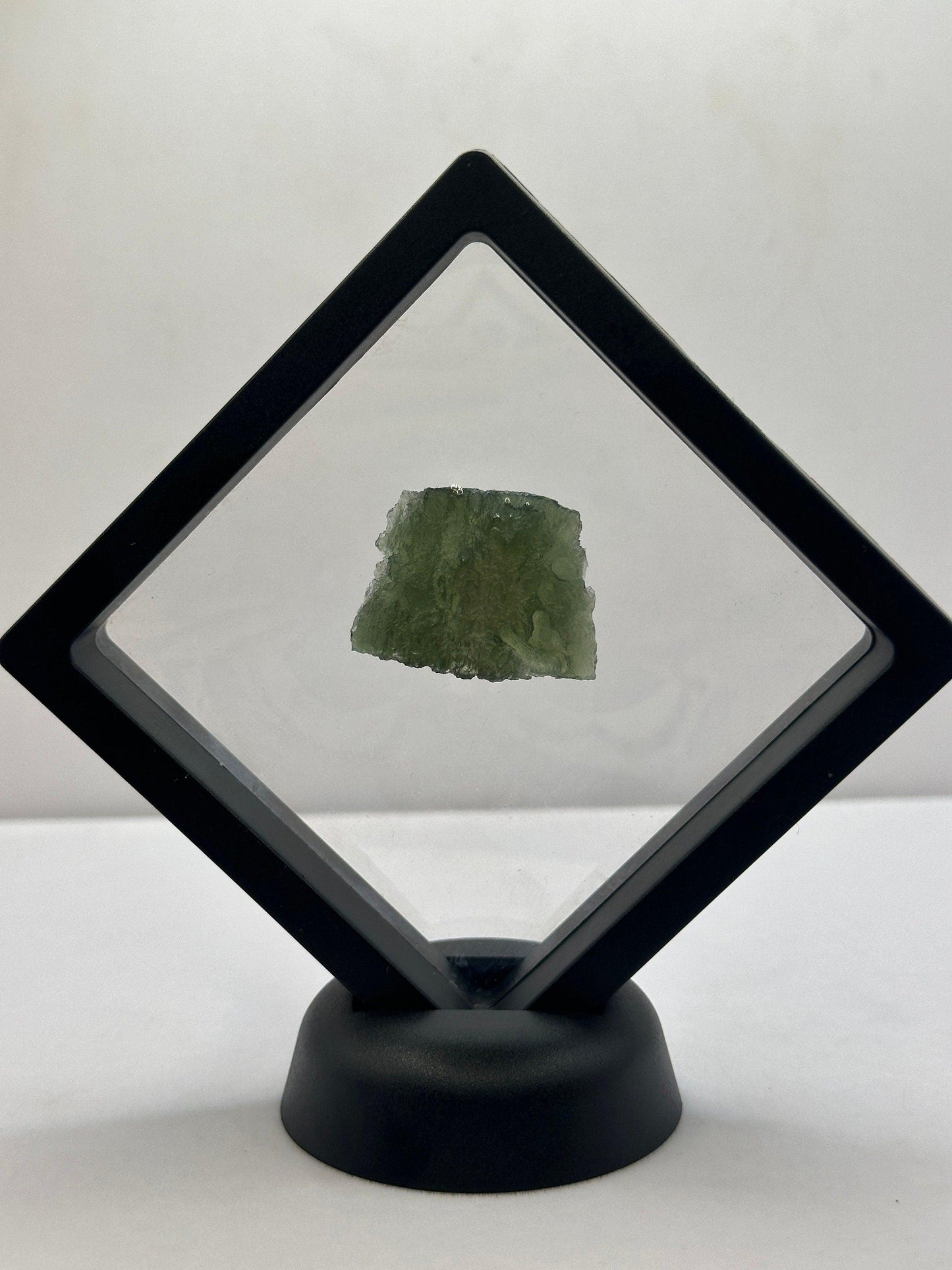 Moldavite Tektite Specimen, High Quality, Transformation, Manifestation, Reiki, Authentic Moldavite Specimen, 10.00 grams|50 carats.