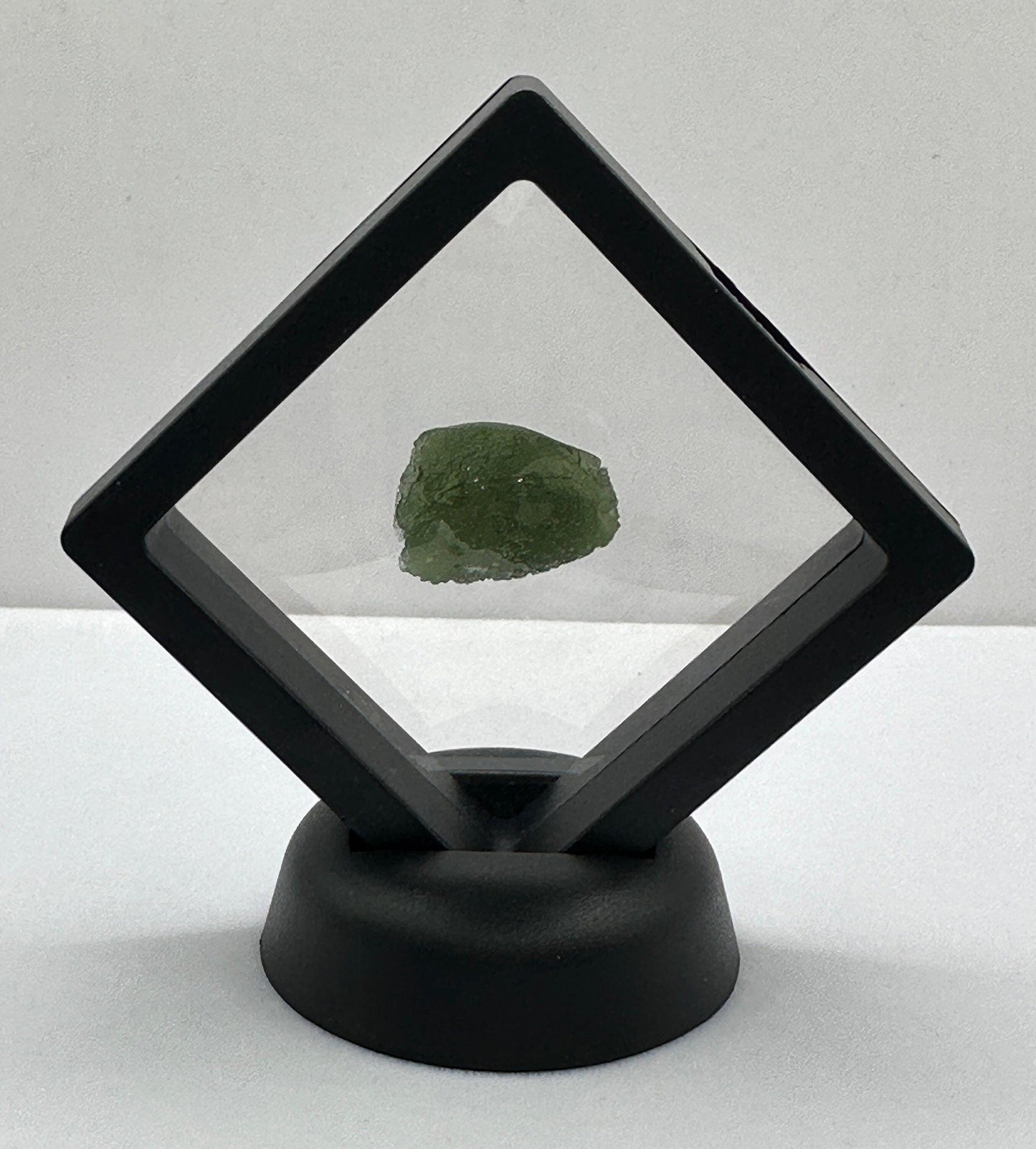 Moldavite Tektite Specimen, High Quality, Transformation, Manifestation, Reiki, Authentic Moldavite Specimen, 5.14 grams|25.7 carats