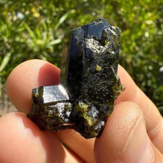 Epidote Crystal Specimen, Epodite, Peruvian Epidote, Crystal Collection, Manifestation, Home Decor, Reiki Healing, 13.90 Grams