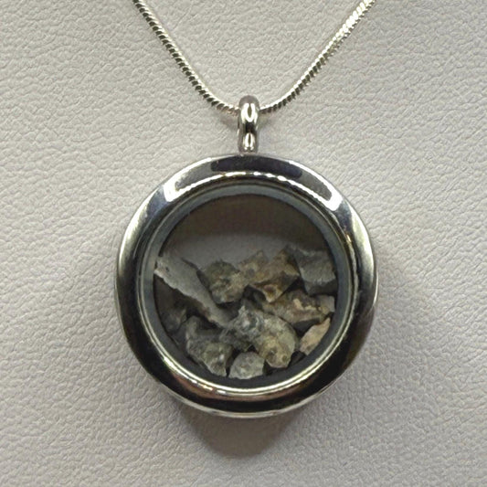 Lunar Meteorite in a Floating Locket, Gadamis 003 Lunar Meteorite, Lunar Meteorite, Moon Rocks, Handmade Locket, Astronomy Gift, Authentic