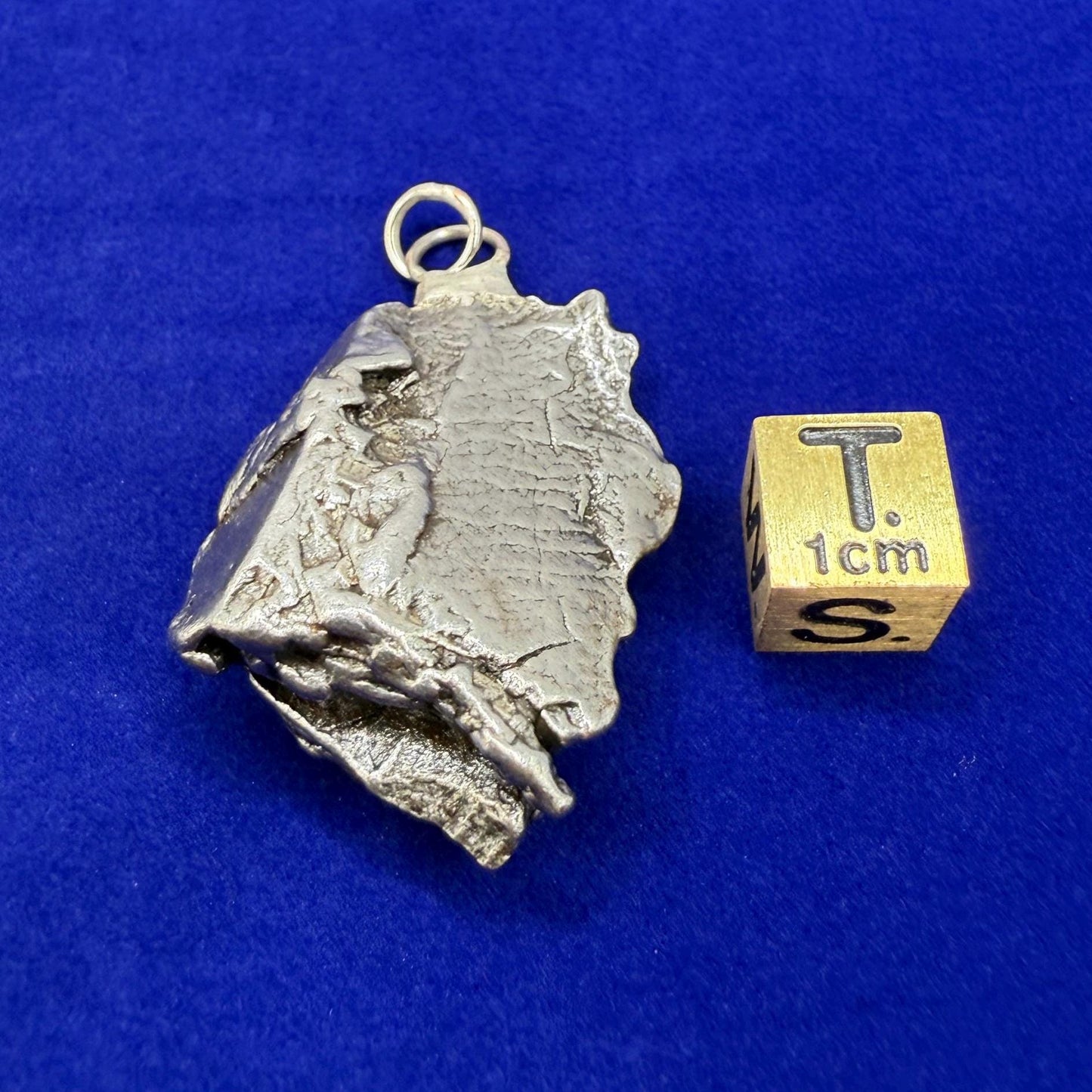 Beautiful Aletai Meteorite Pendant, 31.00 grams, Astronomy Gift, Authentic Meteorite, Meteorite Jewelry, Meteorite Pendant, COA, Space Gift