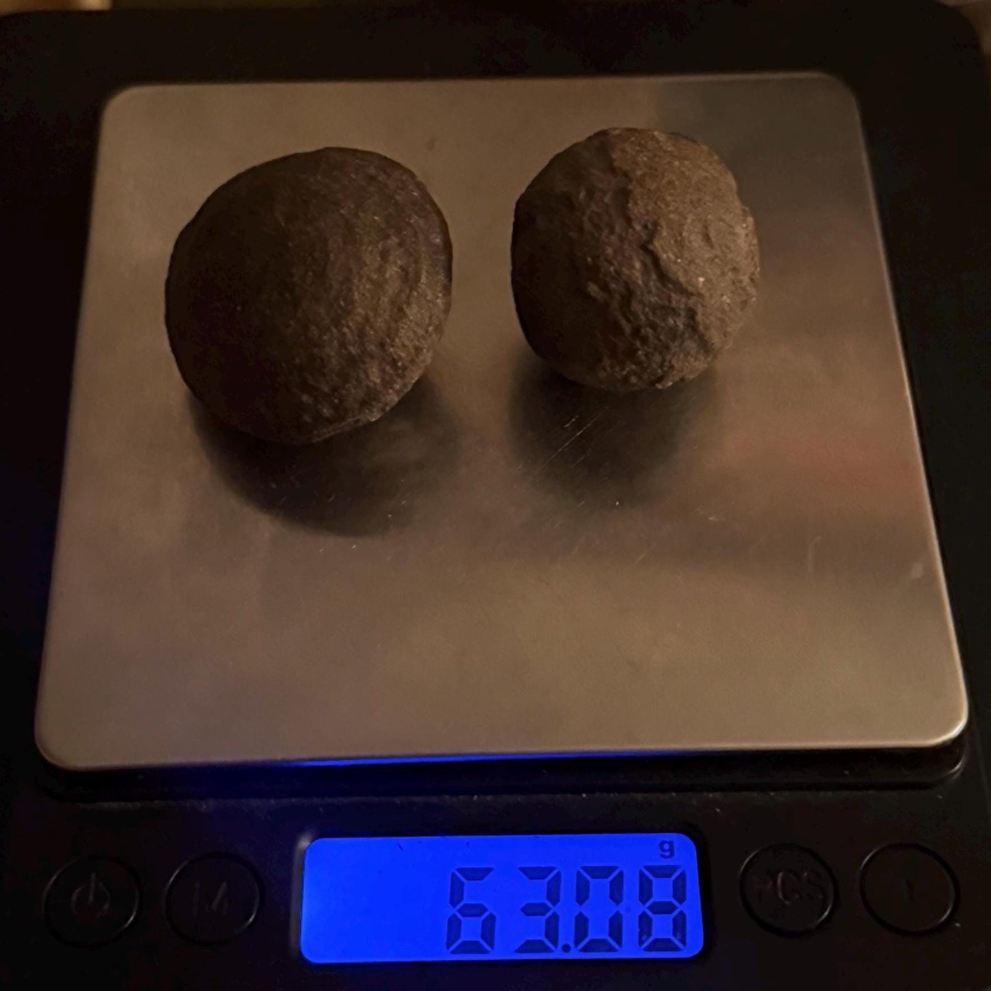 Moqui Marbles, Pair of Stones, Top Quality Stones, Shaman Stones, Southern Utah, Thunder Stones, Hopi Marbles, Sandstone, 63.08 grams