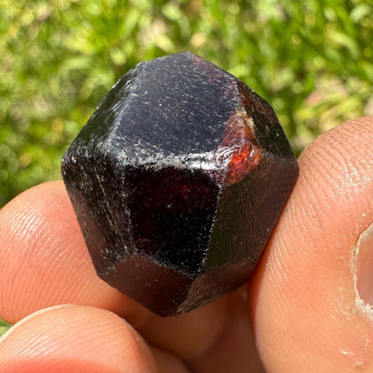 Almandine Garnet, Garnet, Morocco, Natural Garnet, Authentic, Manifestation, Protection, Rock Collection, Dodecahedron, 17.92 grams