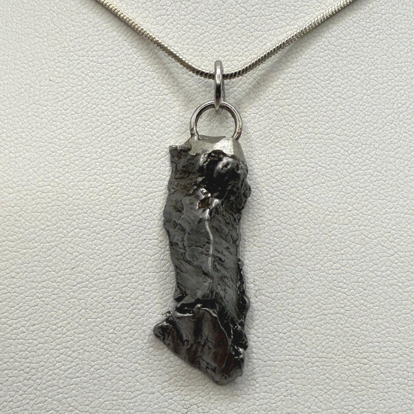Beautiful Aletai Meteorite Pendant, 8.66 grams, Astronomy Gift, Authentic Meteorite, Meteorite Jewelry, Meteorite Pendant, COA, Space Gift