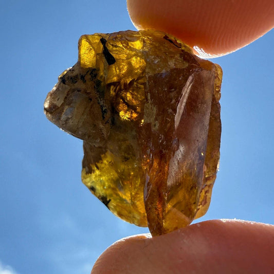 Sphene, Titanite, Golden Brown Sphene, Madagascar, Crystal Collection, Willpower, Mental Clarity, Reiki, Solar Plexus, 9.73 grams