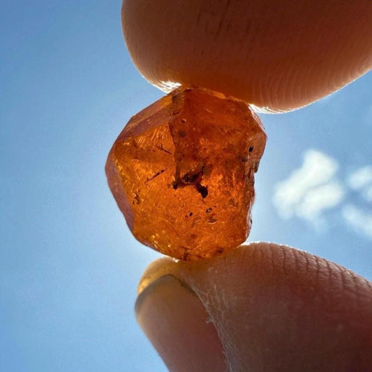 Spessartine Garnet, Speasartine, Loliondo Tanzania, Tanzanian Garnet, Meditation, Awakening, Rare Garnet, 3.08 grams, 15.4 carats