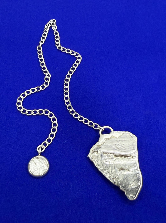 Beautiful Aletai Meteorite Pendulum, 22.30 grams, Astronomy Gift, Meditation Tool, Authentic Meteorite, Pendulum, Meteorite Pendant