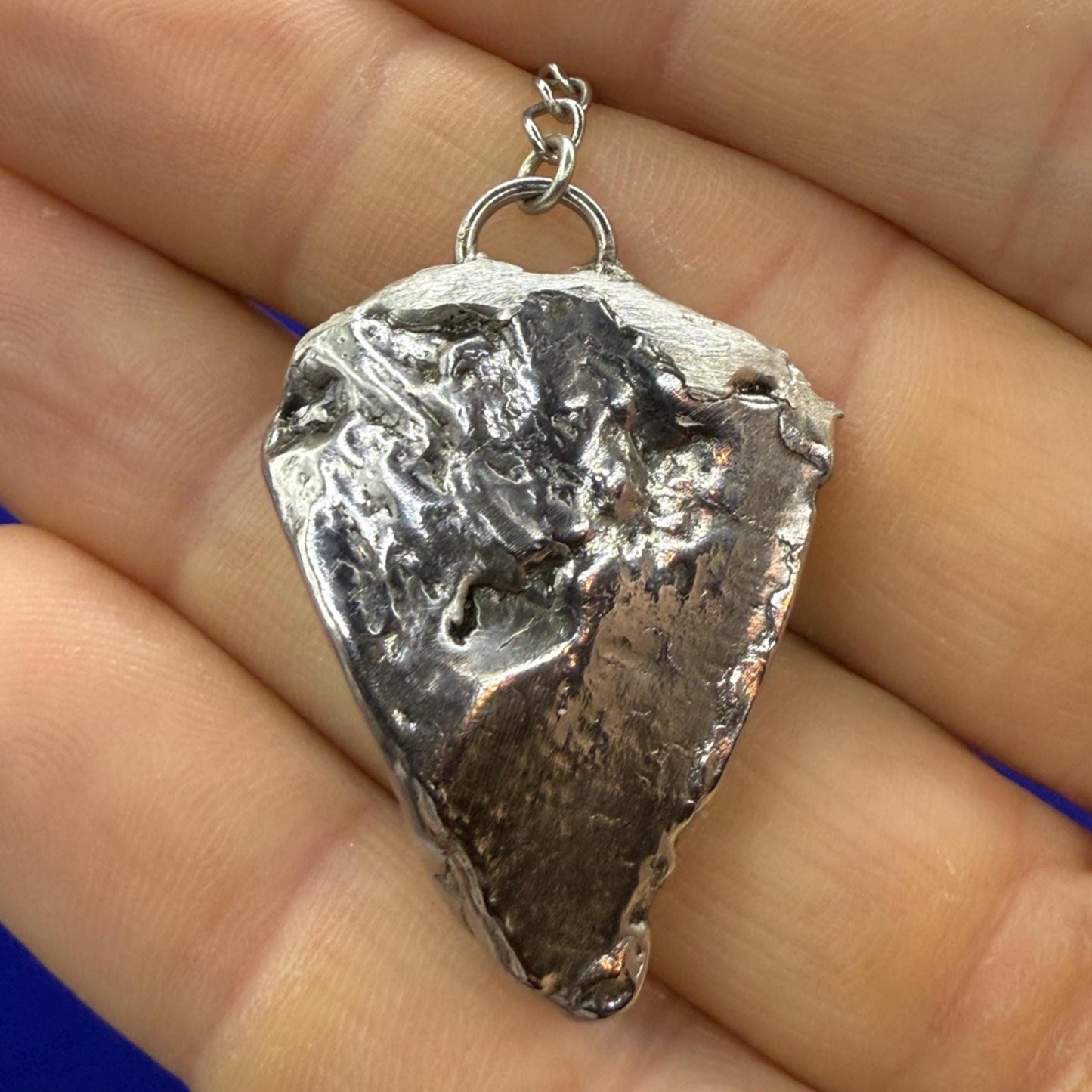 Beautiful Aletai Meteorite Pendulum, 22.30 grams, Astronomy Gift, Meditation Tool, Authentic Meteorite, Pendulum, Meteorite Pendant