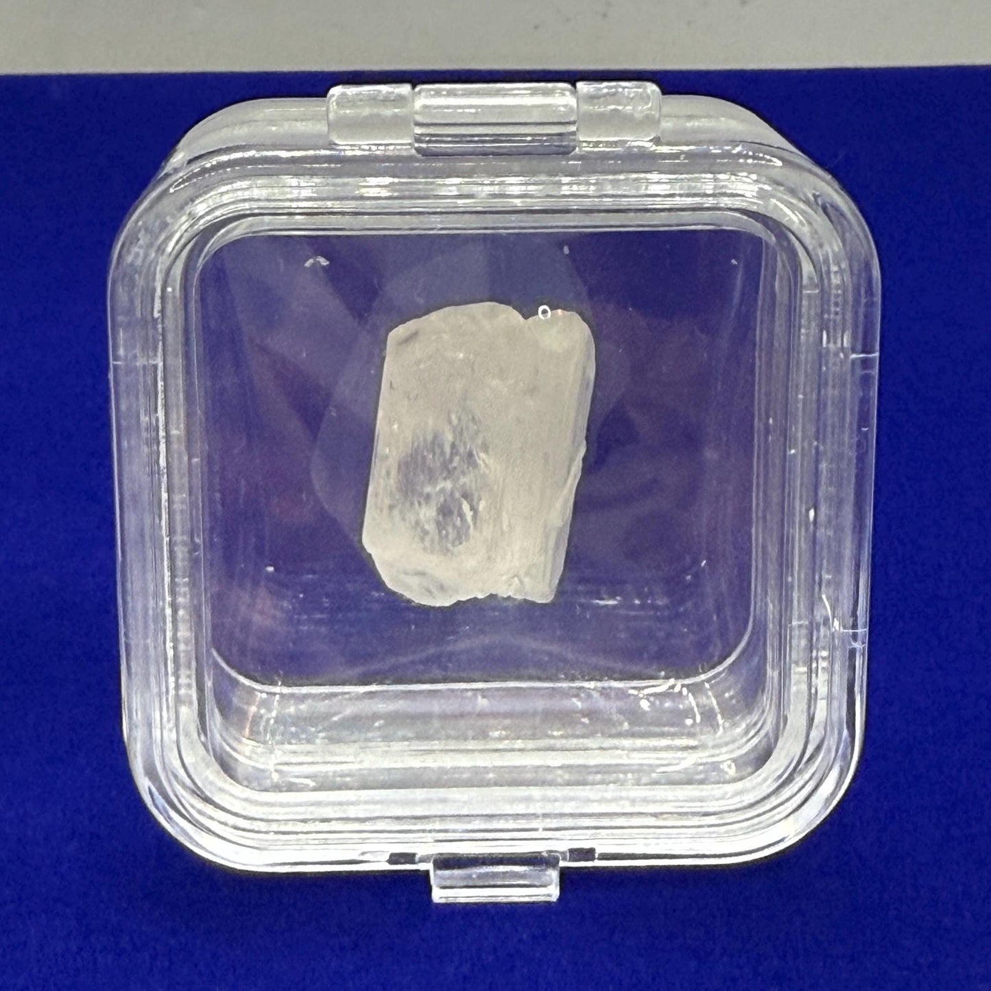 Mexican Danburite Crystal: Gem Quality, Reiki Healing Stone, 6.23g/31.14ct