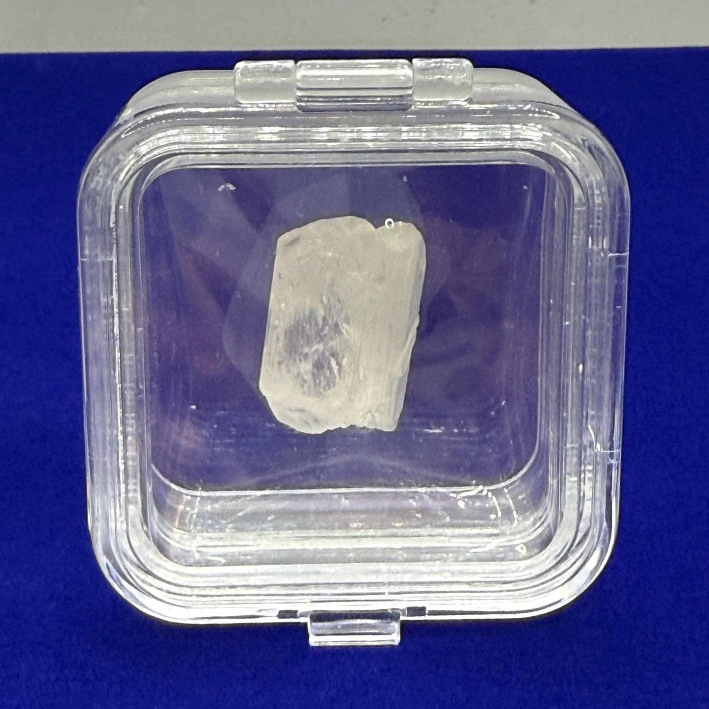 Mexican Danburite Crystal: Gem Quality, Reiki Healing Stone, 6.23g/31.14ct