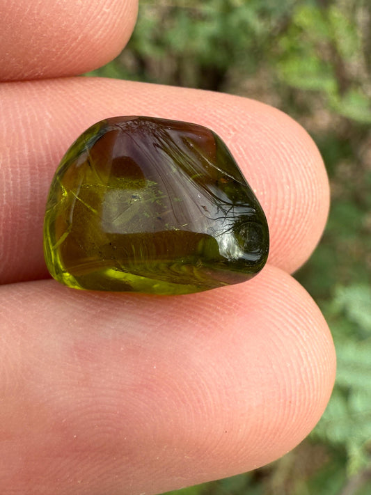 High Quality Arizona Peridot Crystal 2.18g / 10.9 Carats, Natural Green Gemstone, Collector Specimen, August Birthstone Jewelry