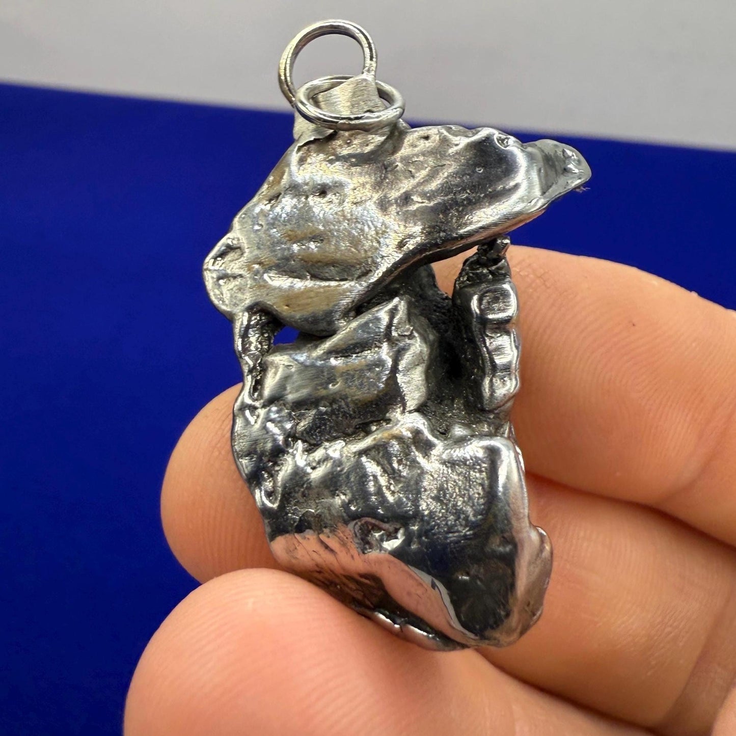 Beautiful Aletai Meteorite Pendant, 21.94 grams, Astronomy Gift, Authentic Meteorite, Meteorite Jewelry, Meteorite Pendant, COA, Space Gift