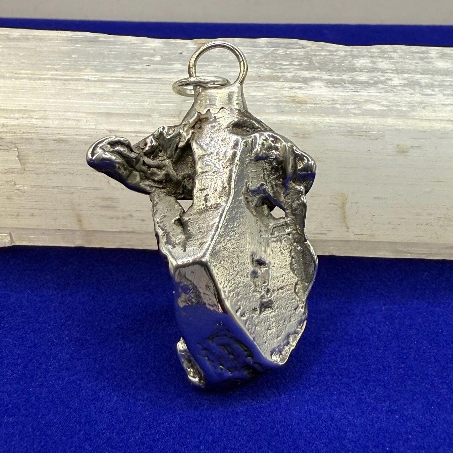 Beautiful Aletai Meteorite Pendant, 21.94 grams, Astronomy Gift, Authentic Meteorite, Meteorite Jewelry, Meteorite Pendant, COA, Space Gift