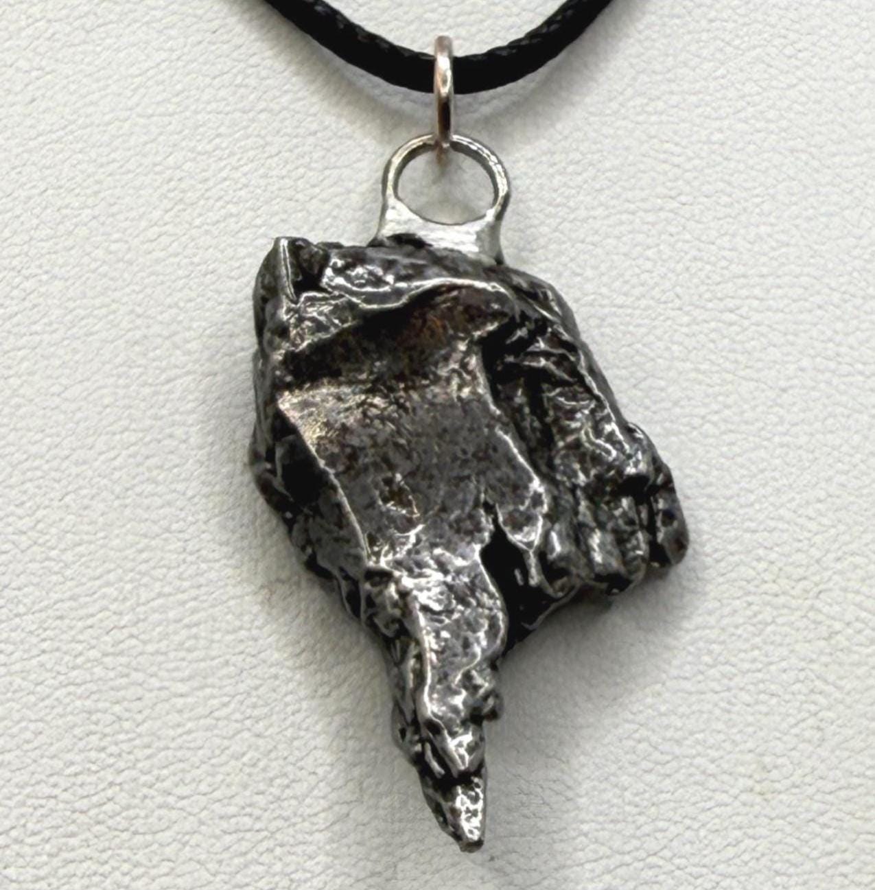 Beautiful Meteorite Campo del Cielo Pendant 15.12 Grams, Astronomy Gift, Authentic Meteorite, Meteorite Jewelry, Meteorite Pendant, COA