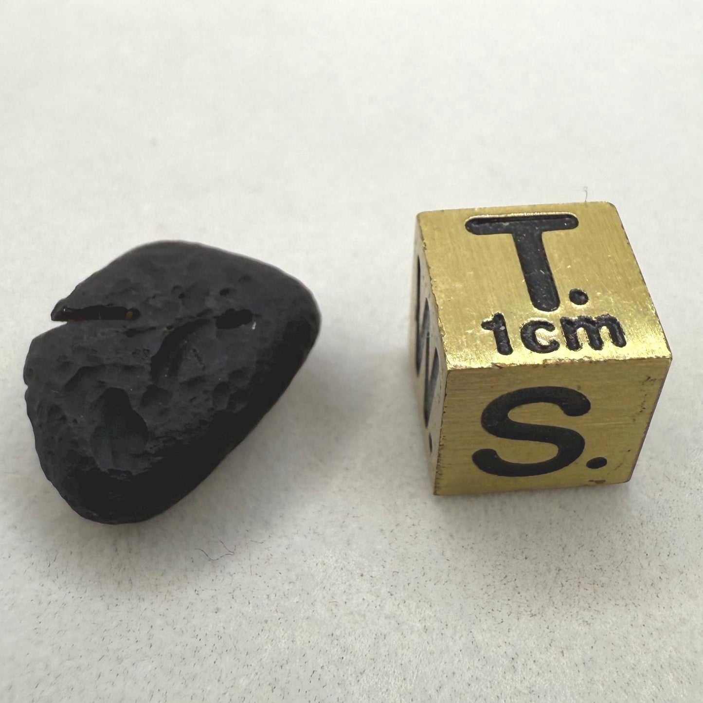 Saffordite Specimen: Arizona Cintamani Stone, Metaphysical Obsidian, Pseudo-Tektite, 1.85 grams