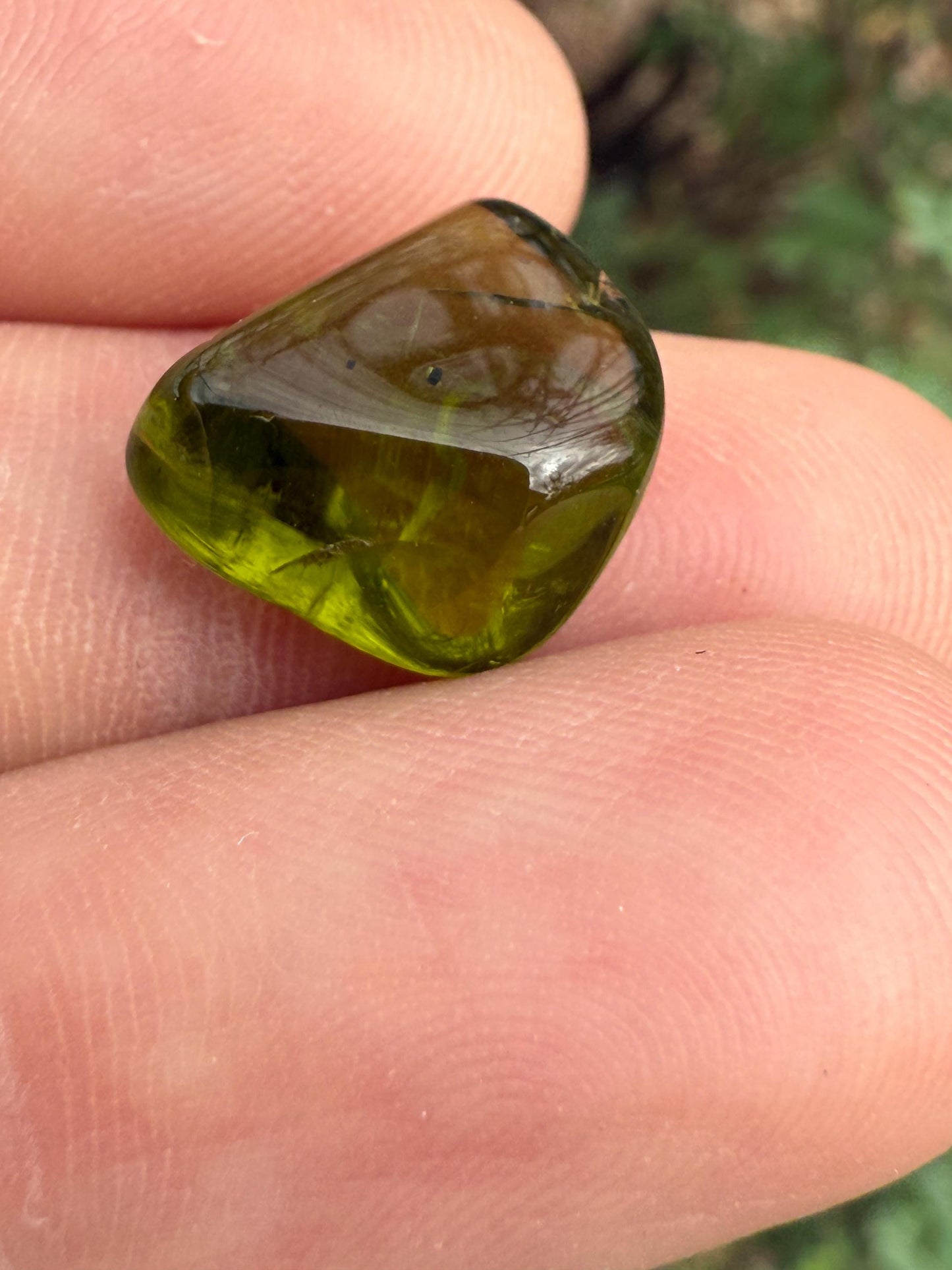 High Quality Arizona Peridot Crystal 2.18g / 10.9 Carats, Natural Green Gemstone, Collector Specimen, August Birthstone Jewelry