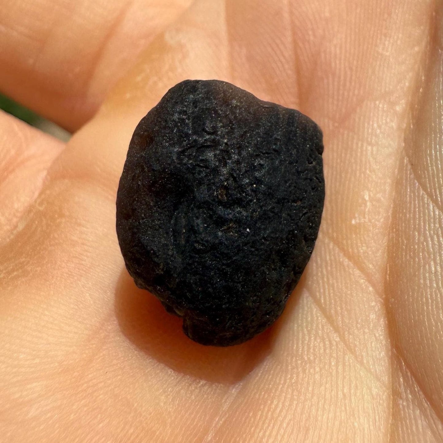 Saffordite Specimen: Arizona Cintamani Stone, Metaphysical Obsidian, Pseudo-Tektite, 1.21 grams