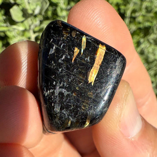 Nuummite Stone: Greenland Gemstone with Macrame Necklace and Display, Talisman, 29.79 grams