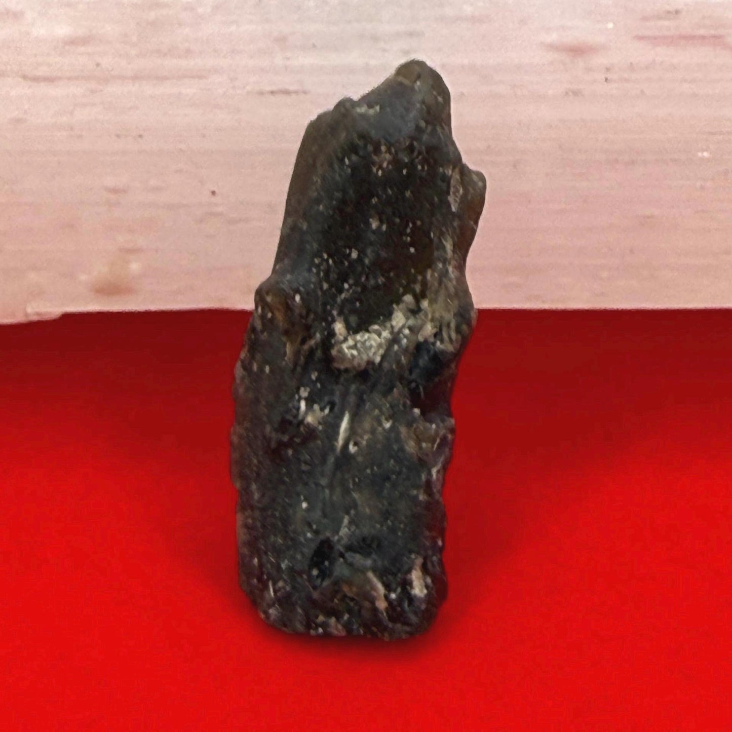 Darwin Glass Tektite: Tasmanian Impactite Talisman, 2.08 grams