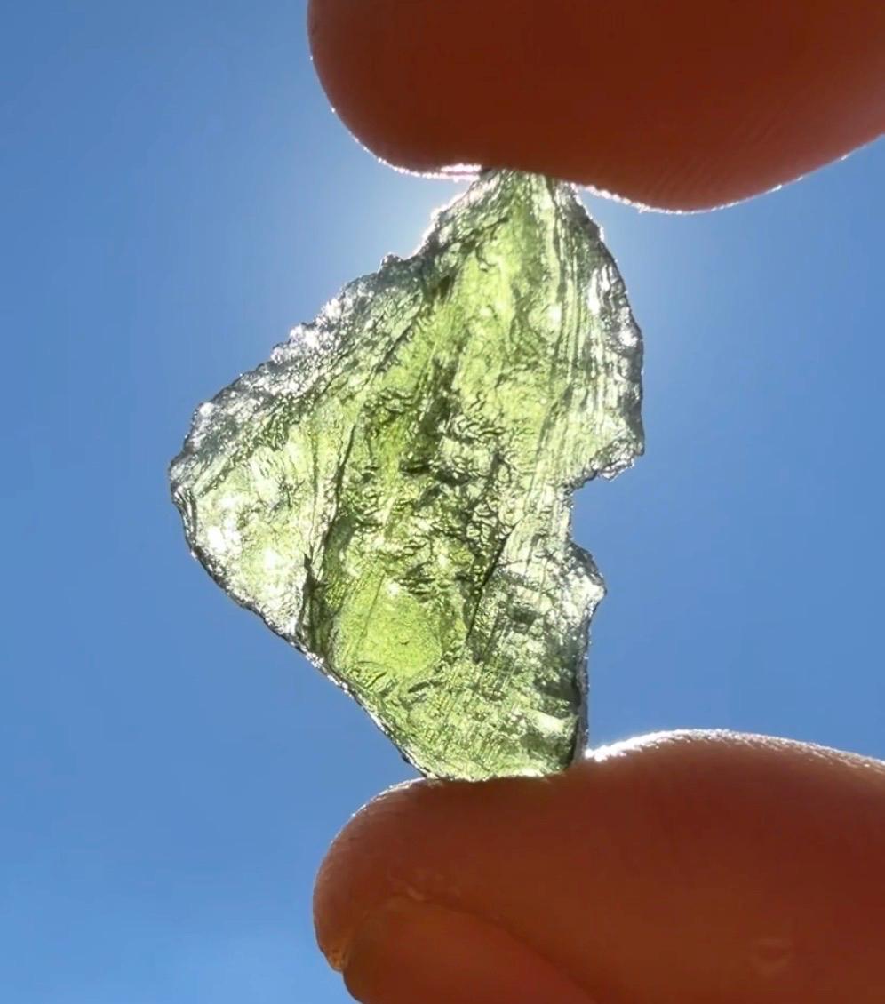 Moldavite Tektite Specimen: Authentic Crystal, 3.25g/16.25ct