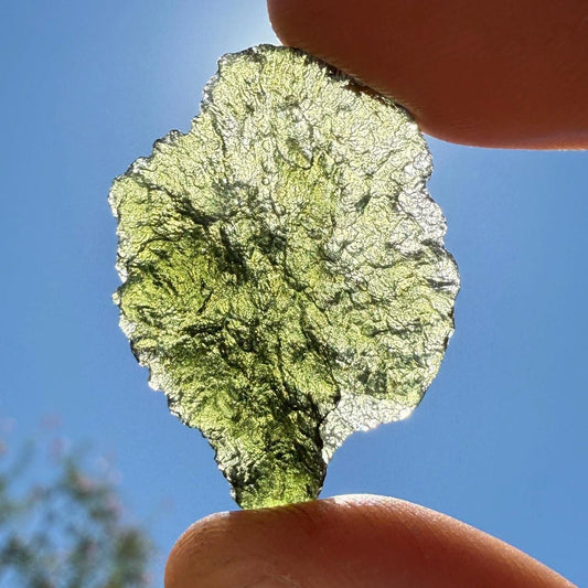 Authentic Moldavite Tektite Specimen: Czech Republic, Reiki Energy, 4.54g/22.7ct