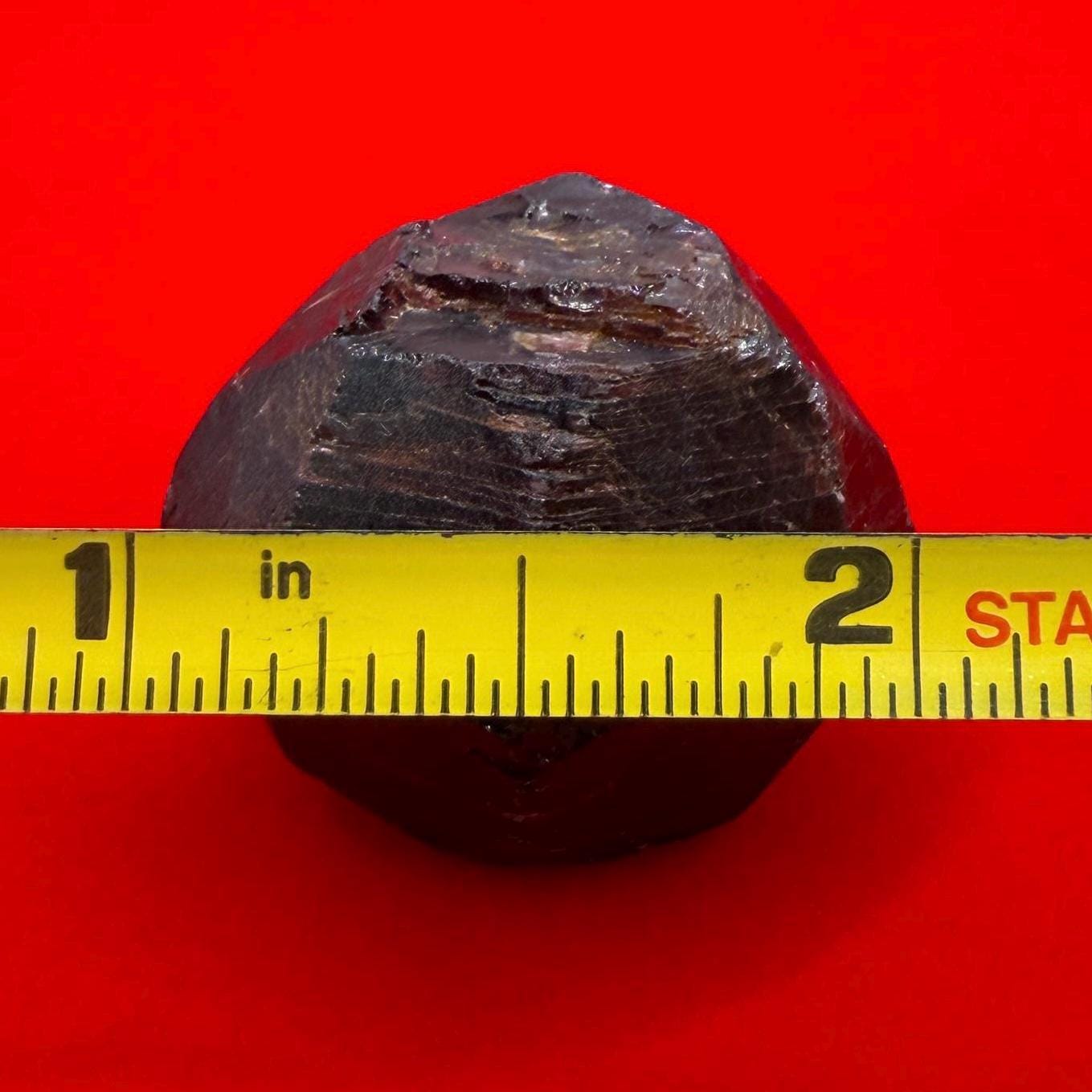 Moroccan Almandine Garnet Crystal: Dodecahedron Shape, 33.21 grams