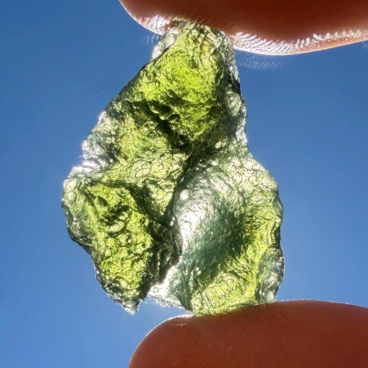 Authentic Moldavite Tektite Specimen: 4.0g/20ct