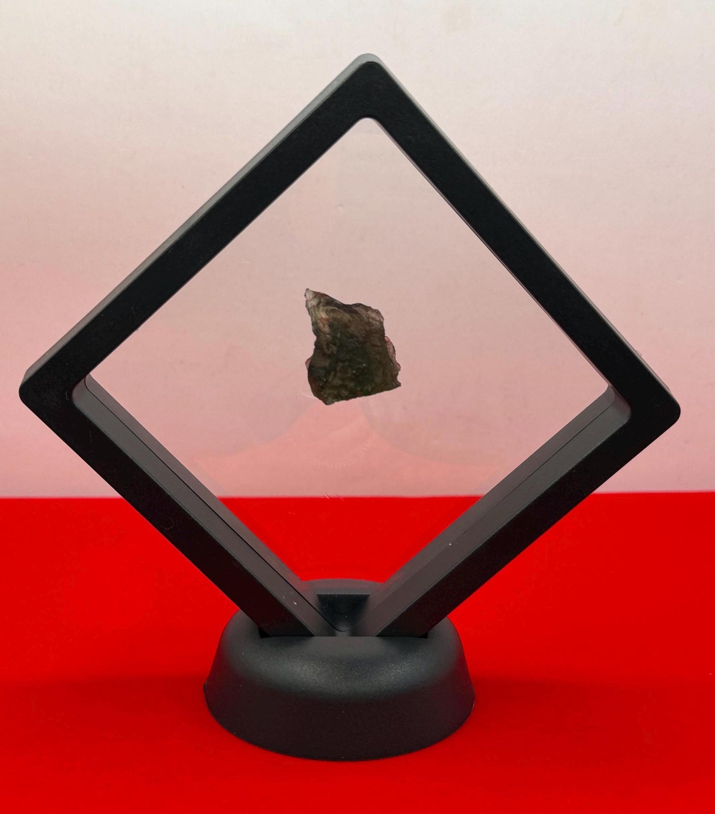 Authentic Moldavite Tektite Specimen: 4.43g/22.15ct