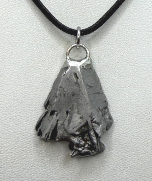 Aletai Meteorite Pendant: Visible Widmanstätten Pattern, Authentic Space Jewelry, Cosmic Jewelry, 11.55g