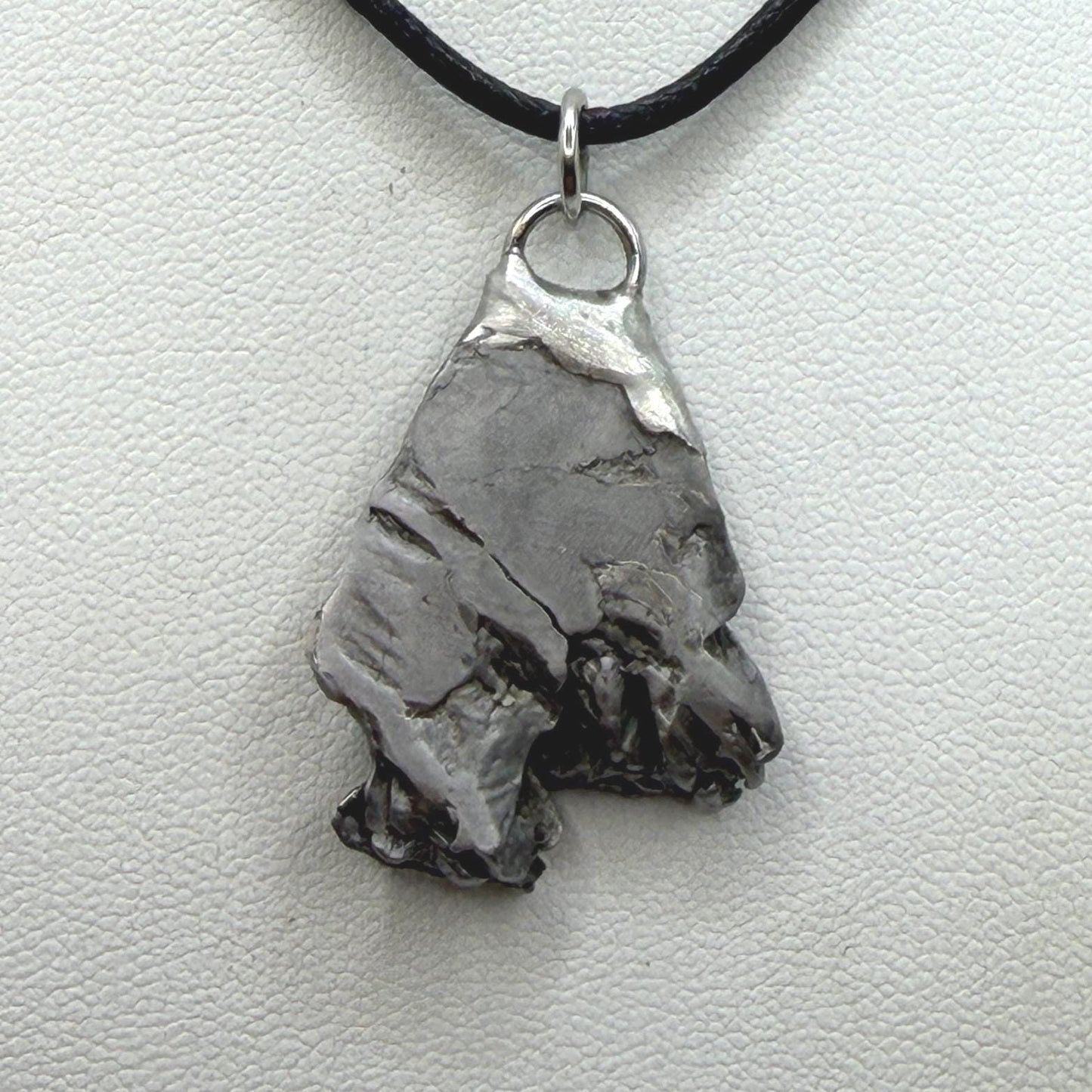 Aletai Meteorite Pendant: Visible Widmanstätten Pattern, Authentic Space Jewelry, Cosmic Jewelry, 11.55g