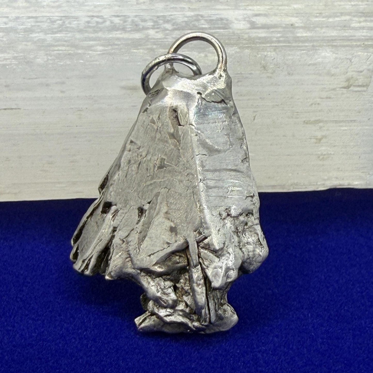 Aletai Meteorite Pendant: Visible Widmanstätten Pattern, Authentic Space Jewelry, Cosmic Jewelry, 11.55g