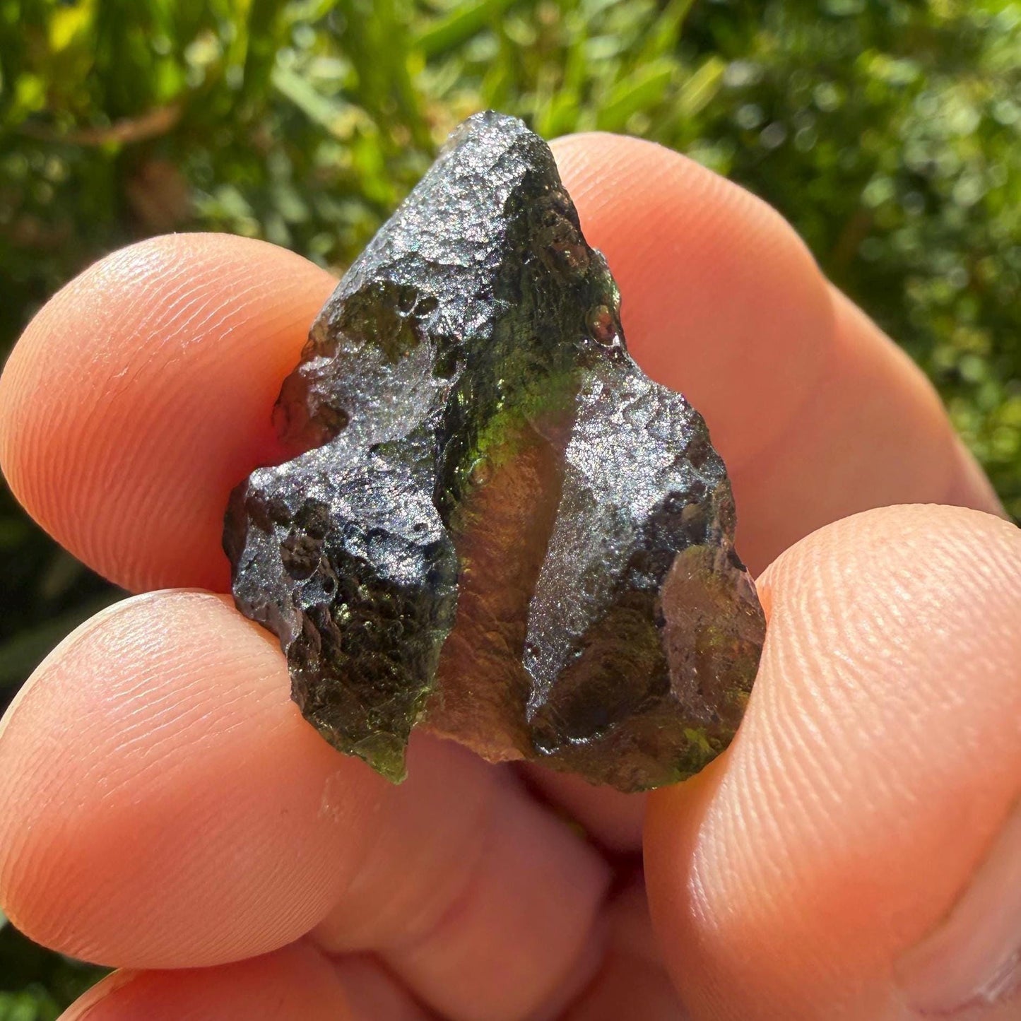 Authentic Moldavite Tektite Specimen: 4.0g/20ct