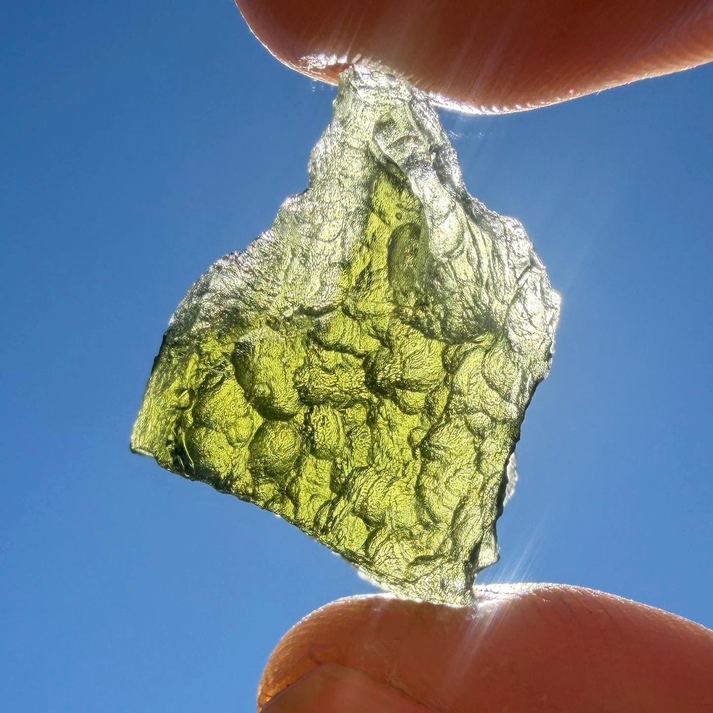 Authentic Moldavite Tektite Specimen: 4.43g/22.15ct