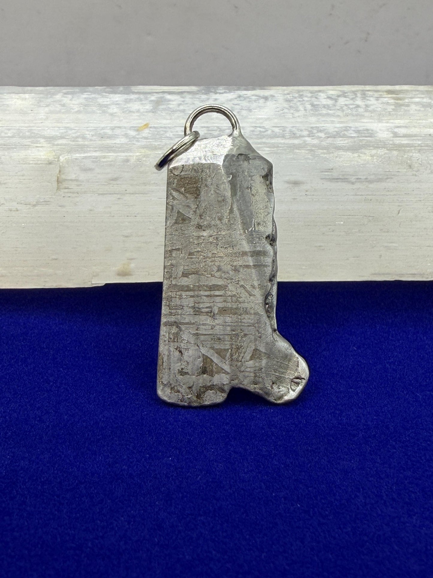 Aletai Meteorite Pendant: Visible Widmanstätten Pattern, Authentic Space Jewelry, Cosmic Jewelry, 15.74g