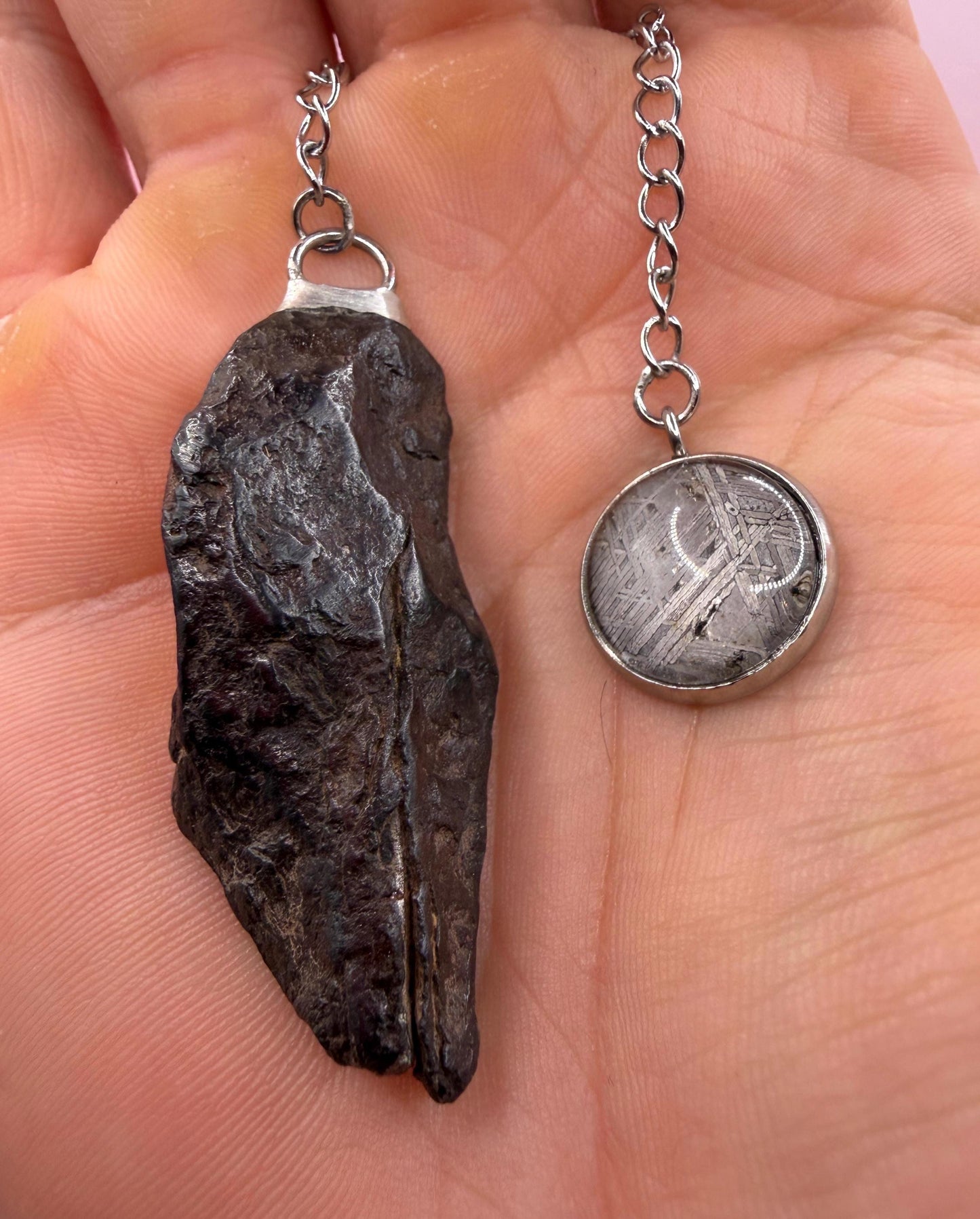 Canyon Diablo Meteorite Pendulum with Etched Meteorite Grip – 30.35g