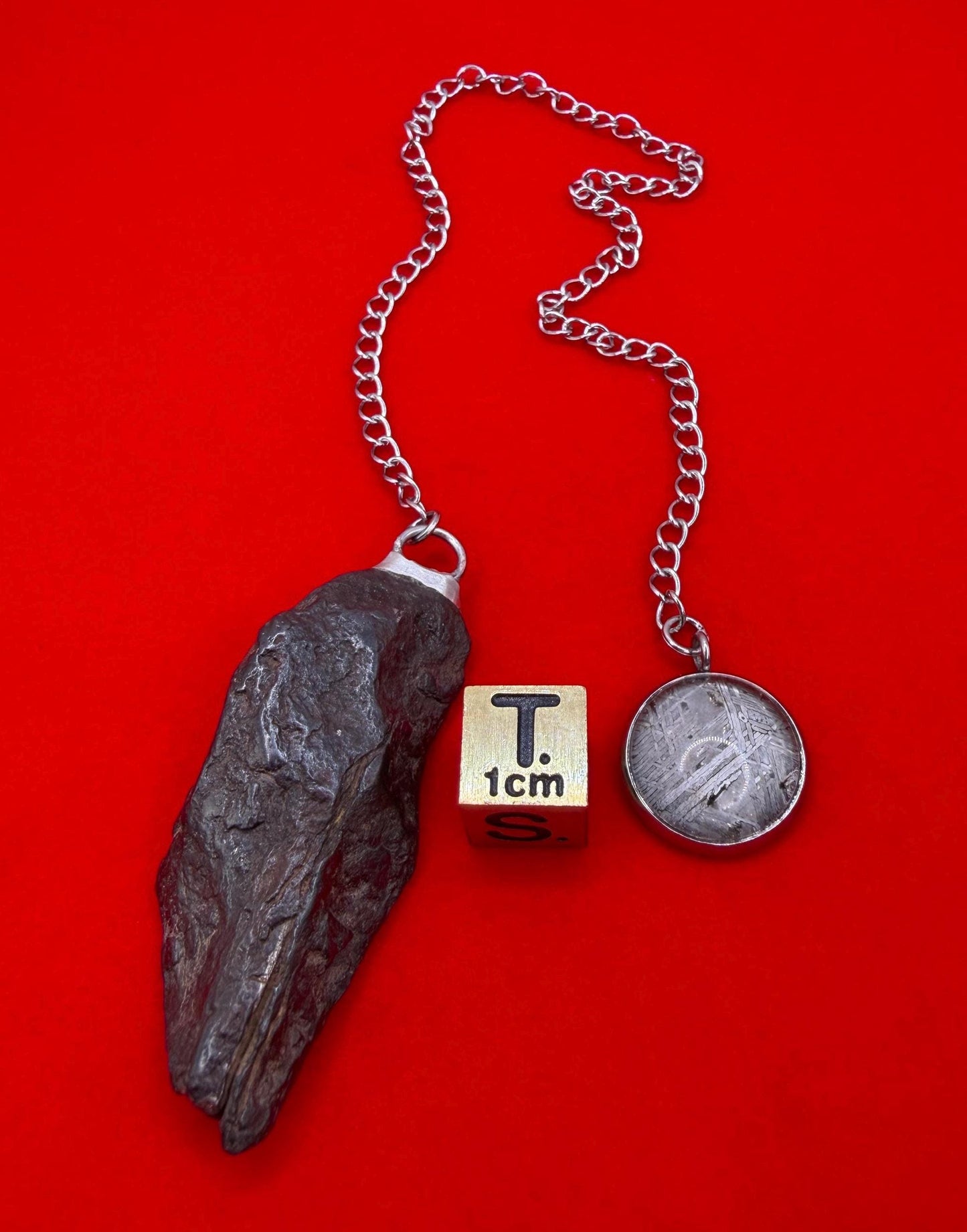 Canyon Diablo Meteorite Pendulum with Etched Meteorite Grip – 30.35g
