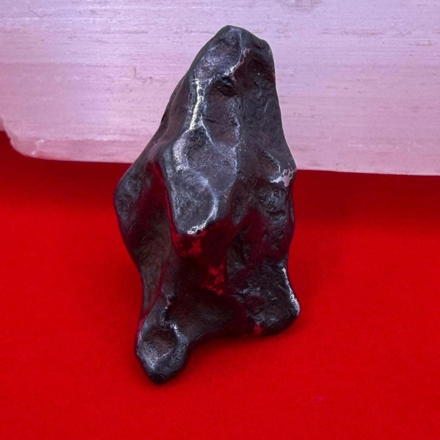 Agoudal Iron Meteorite Specimen: Thumbprint IIAB Hexahedrite, 11.69 grams