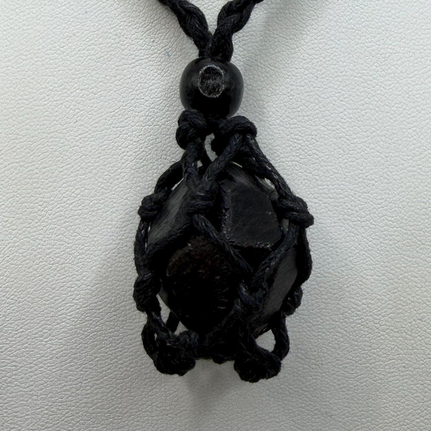 Moroccan Almandine Garnet Crystal: Dodecahedron Shape, 26.71 grams