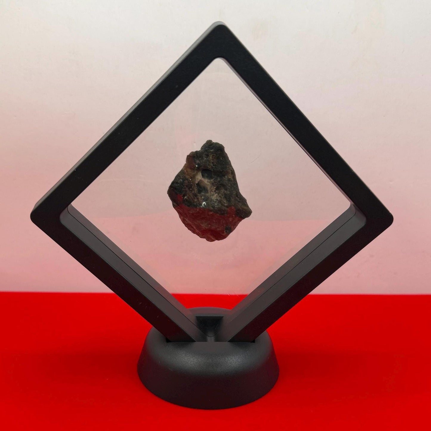 Darwin Glass Tektite: Tasmanian Impactite Talisman, 11.41g