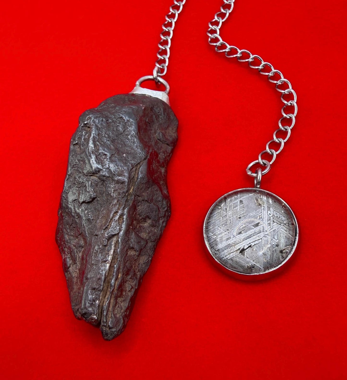 Canyon Diablo Meteorite Pendulum with Etched Meteorite Grip – 30.35g