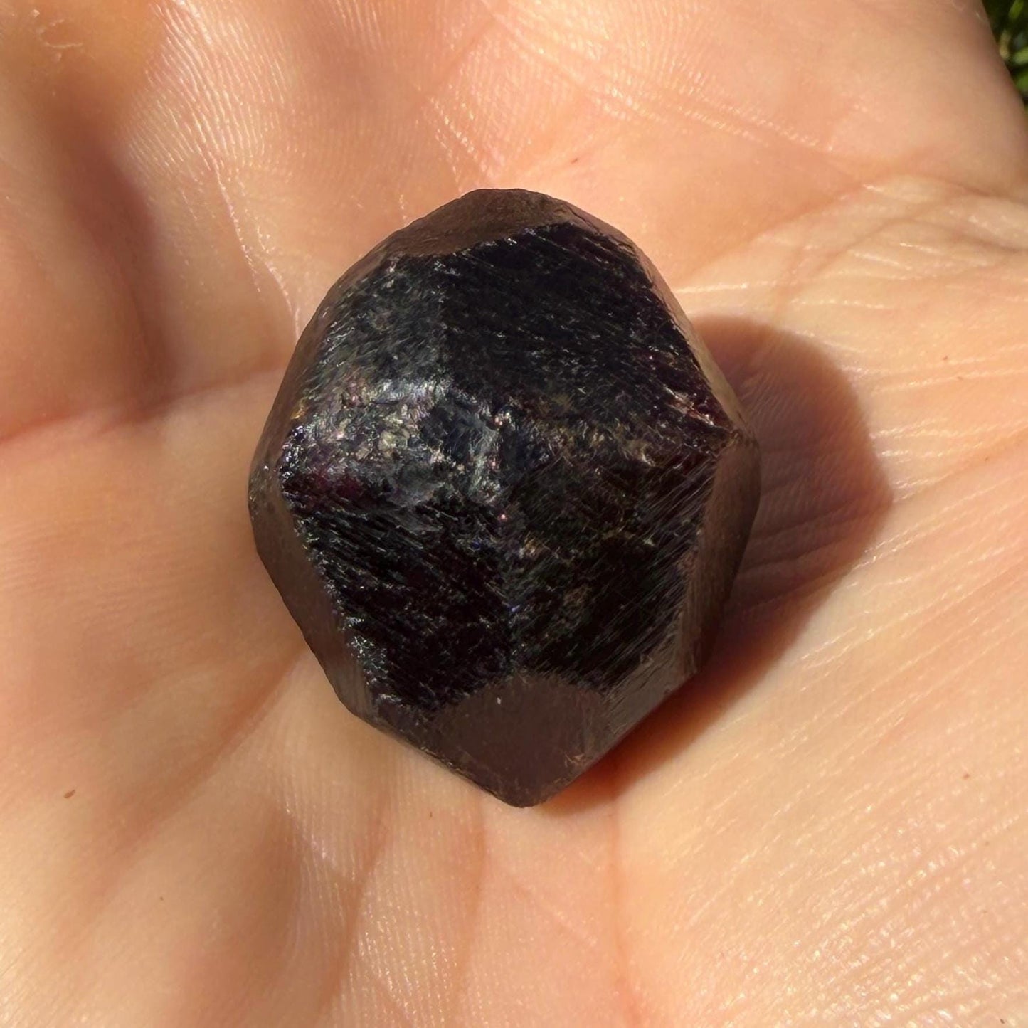 Moroccan Almandine Garnet Crystal: Dodecahedron Shape, 26.71 grams