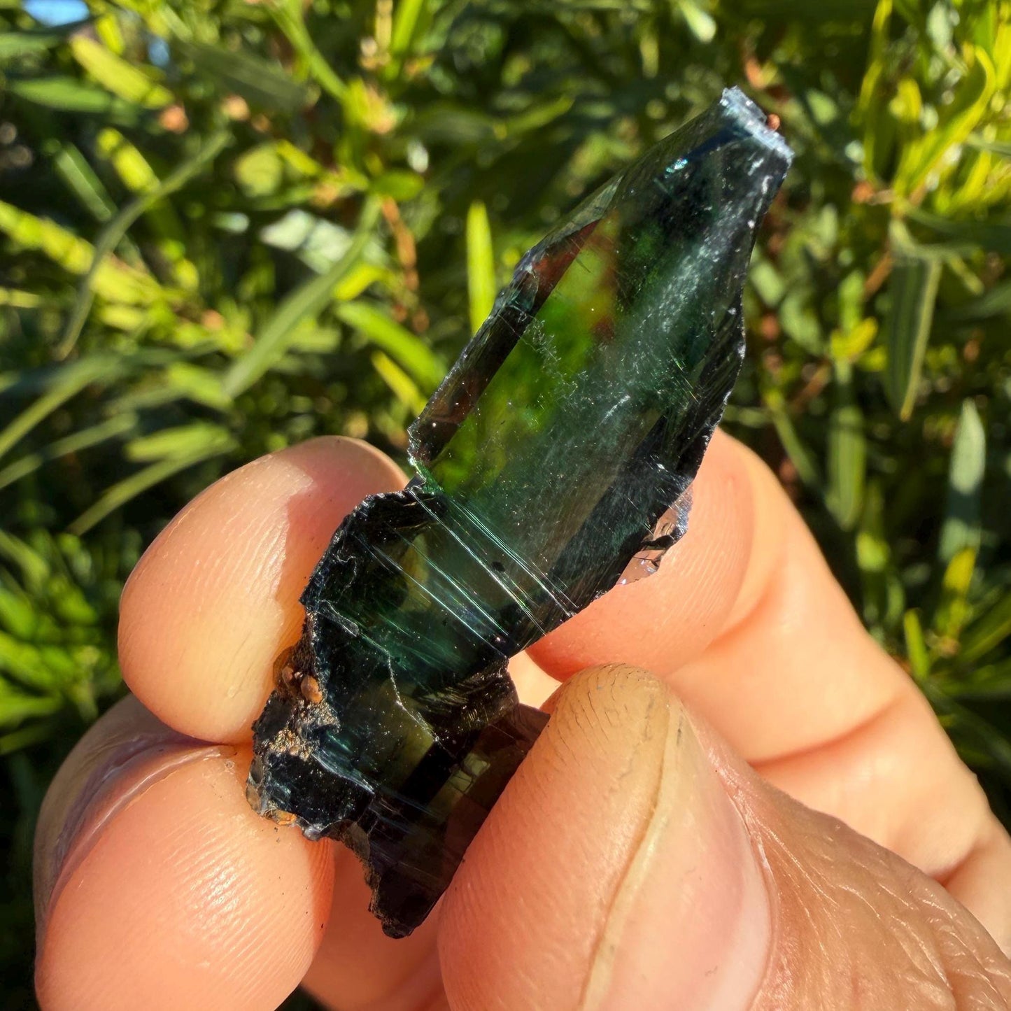 Rare Brazilian Vivianite Crystal: Reiki Energy Stone, Collector's Gem, 3.81g/19.05ct