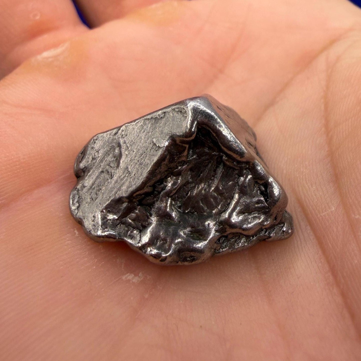 Aletai Iron-Nickel Meteorite Specimen: Natural Meteorite Pyramid, Astronomy Gift, 19.12 grams