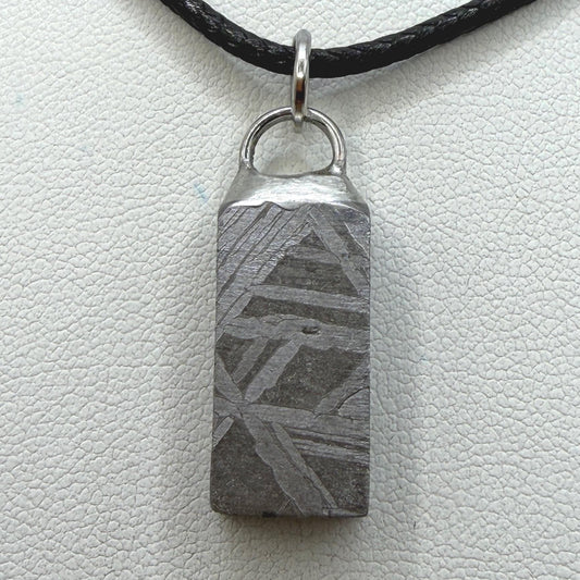 Aletai Meteorite Pendant, Space Jewelry, Etched Iron Widmanstätten 10.10g